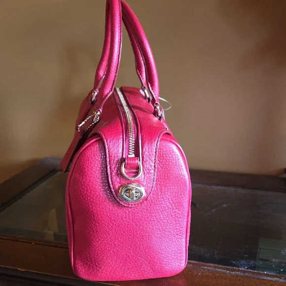Red Coach Leather Satchel - Picture 3 of 8